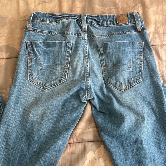 American eagle Jeans - Picture 2 of 3